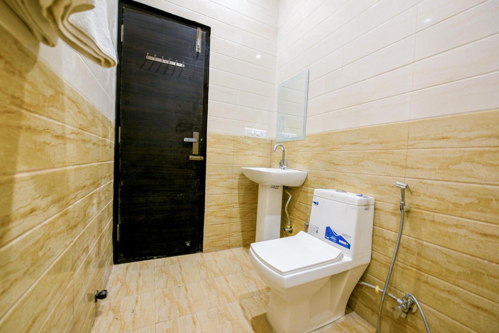 Fabhotel Royal Regency I Ludhiana Eksteriør bilde