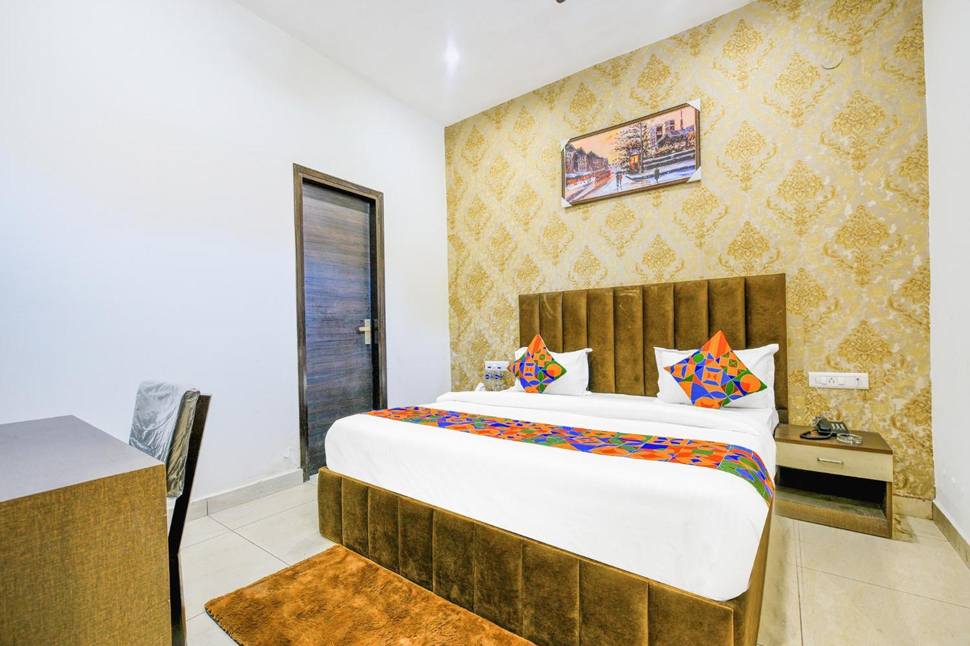 Fabhotel Royal Regency I Ludhiana Eksteriør bilde